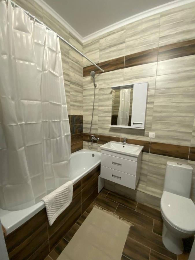 אסטנה Жк Headliner В Самом Центре Возле Хан Шатыра מראה חיצוני תמונה